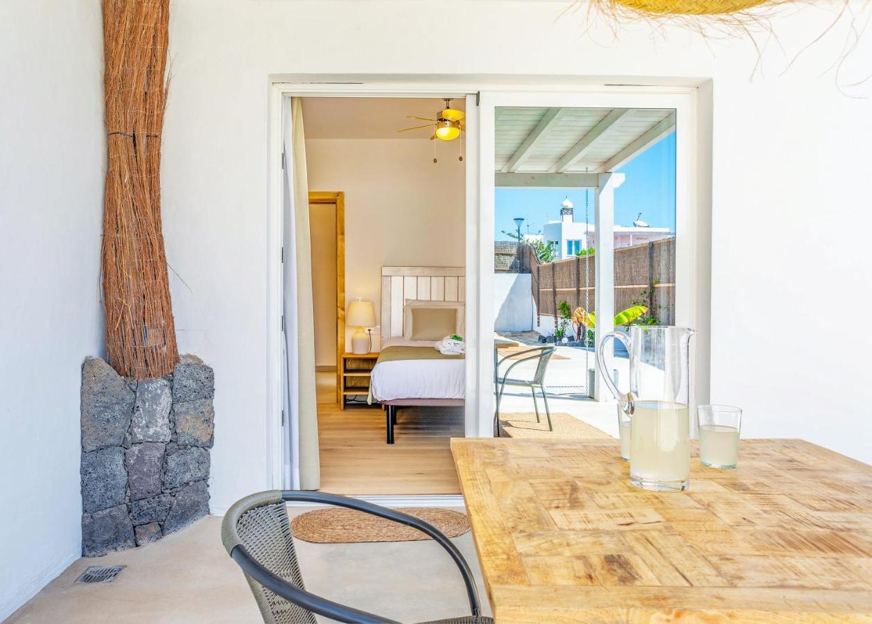 Boutique Beach Villa By Lanzarote Retreats - Private Pool - 1 Min Walk To Sea Pool Charco del Palo Exteriér fotografie